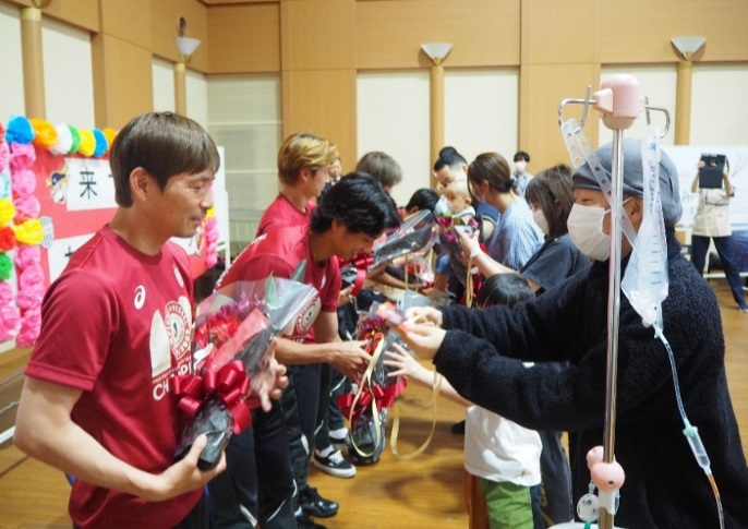 Visits from Vissel Kobe and Kobelco Kobe Steelers